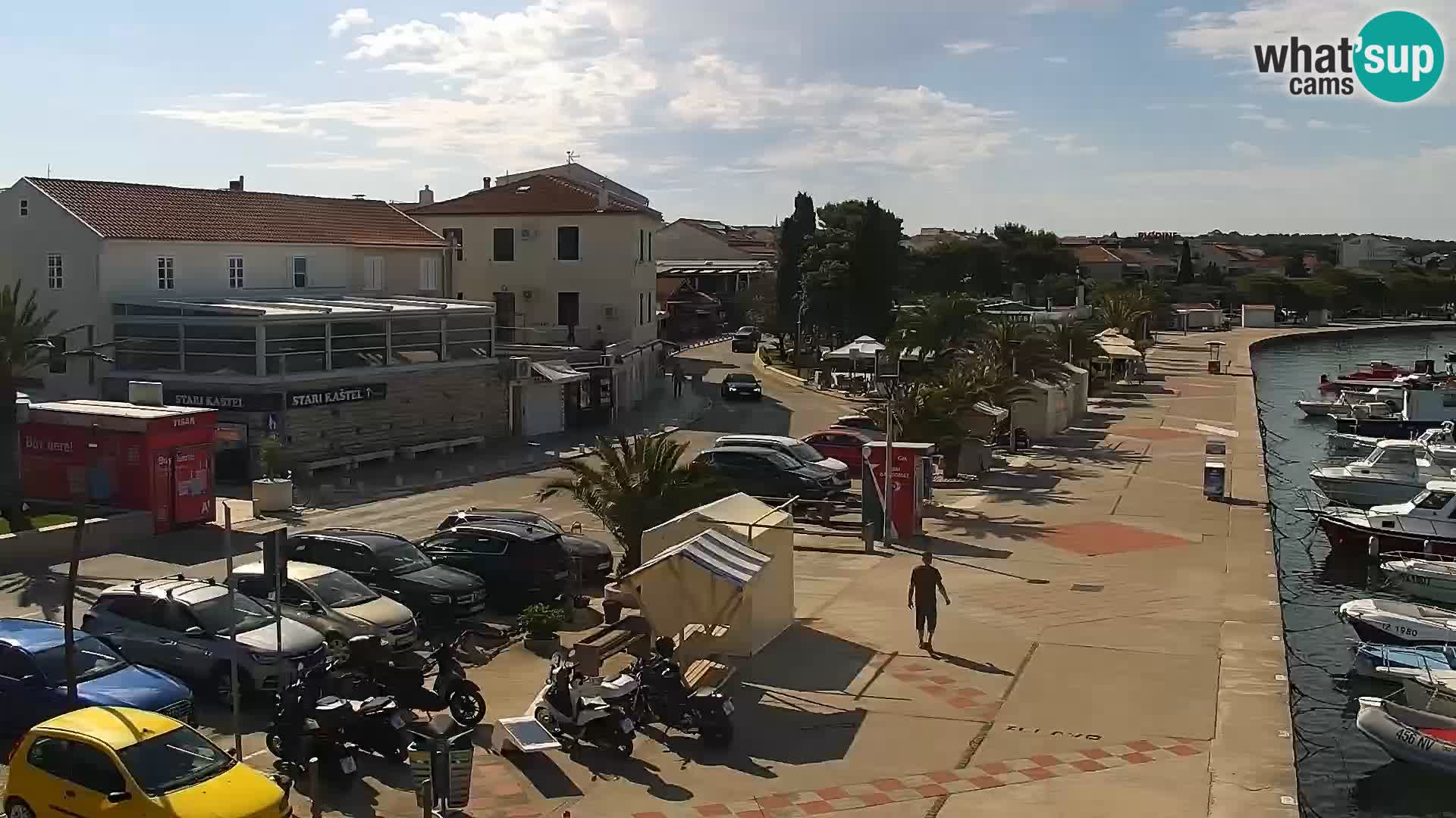 Webcam Novalja seaside promenade