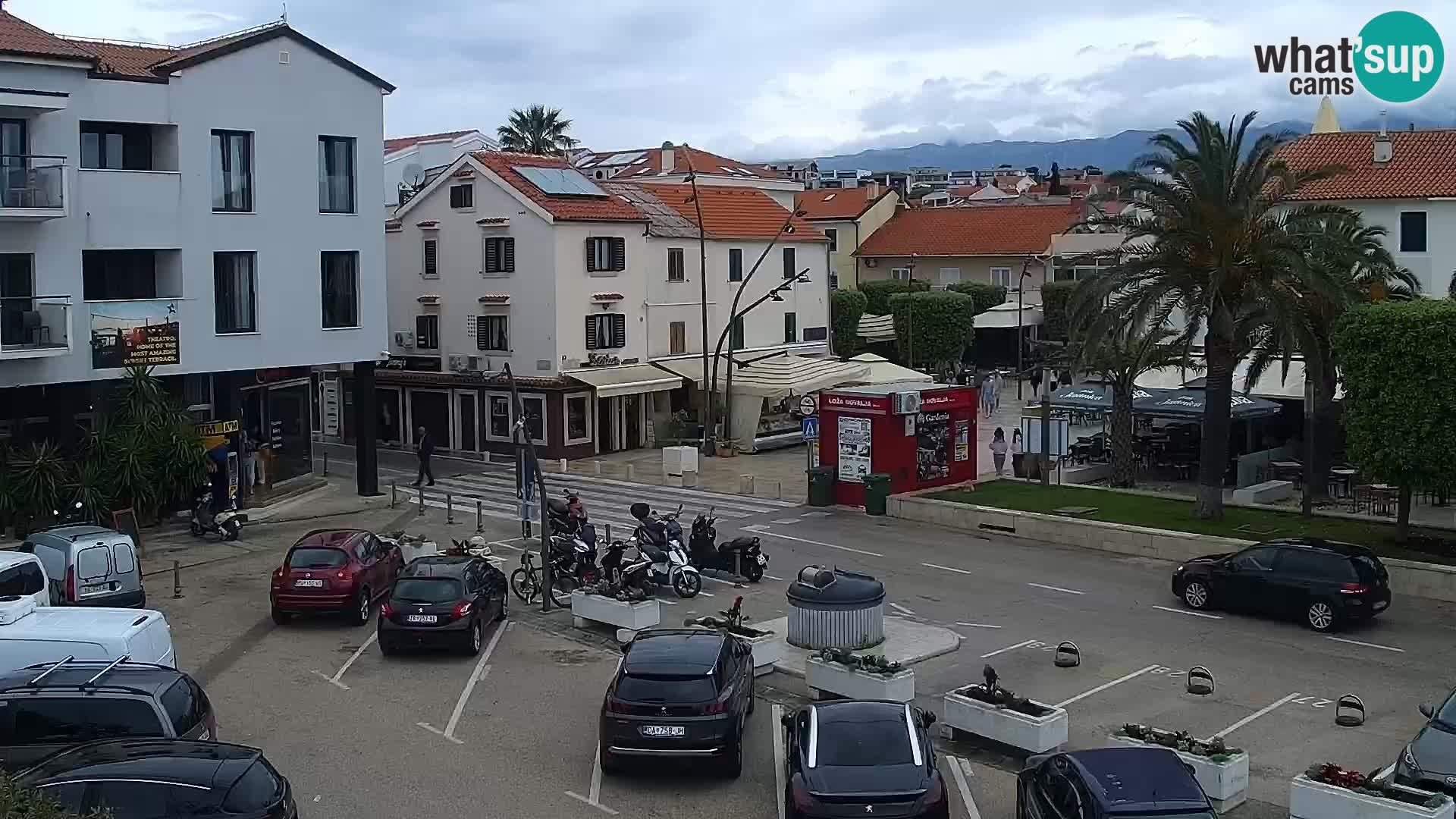 Webcam Novalja seaside promenade