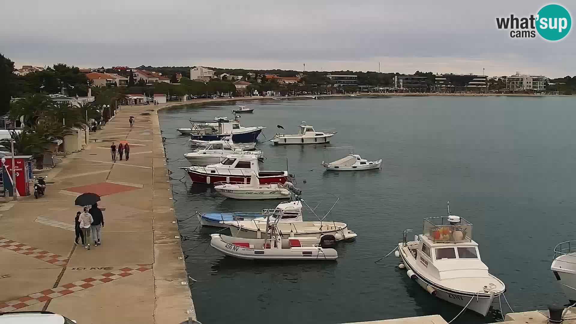 Web kamera Novalja promenada