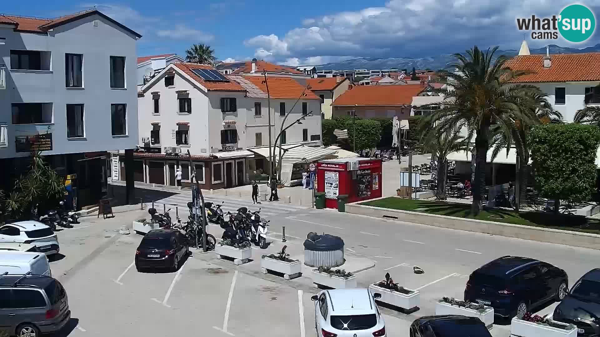 Webcam Novalja seaside promenade