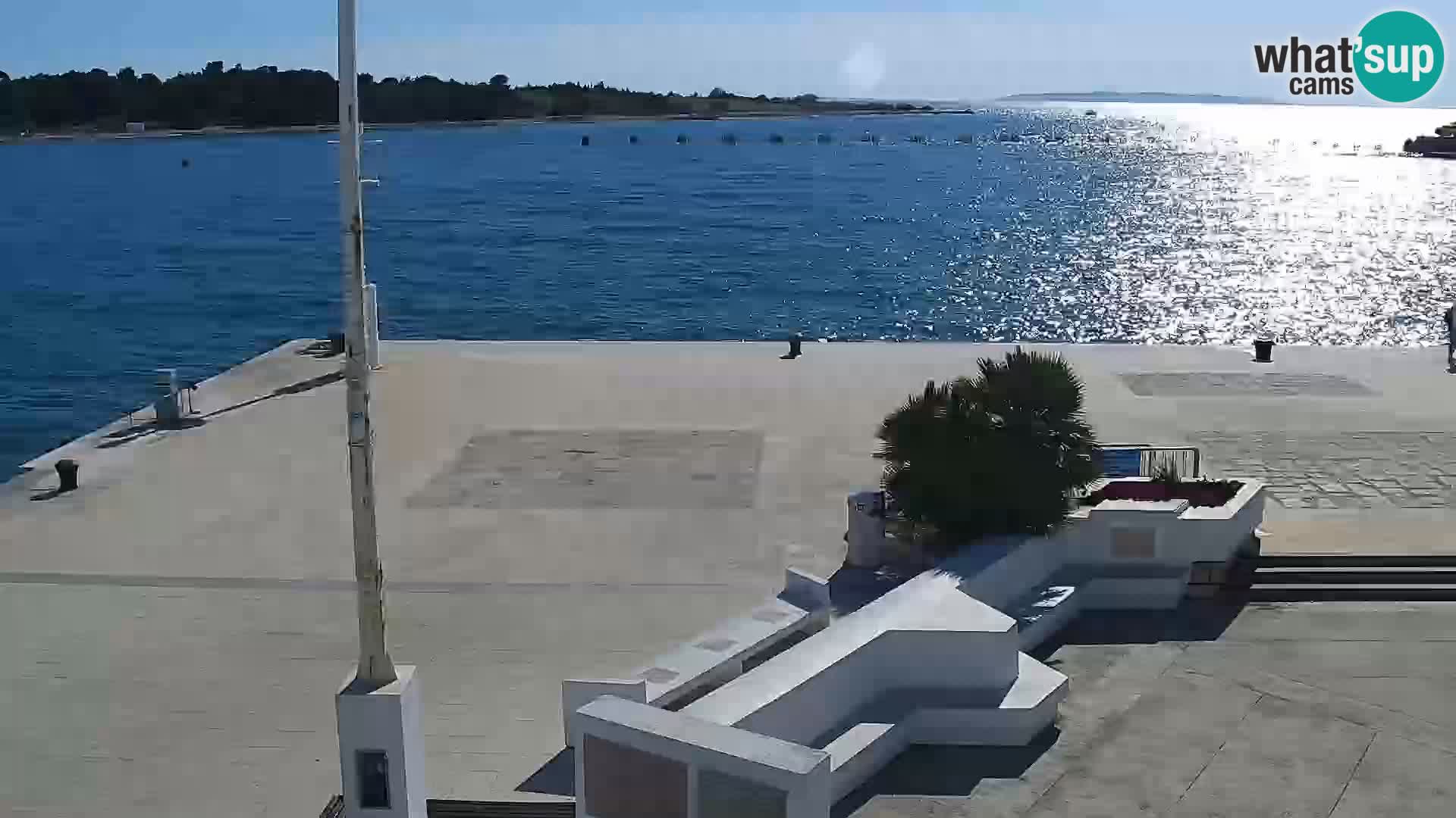 Novalja spletna kamera promenada