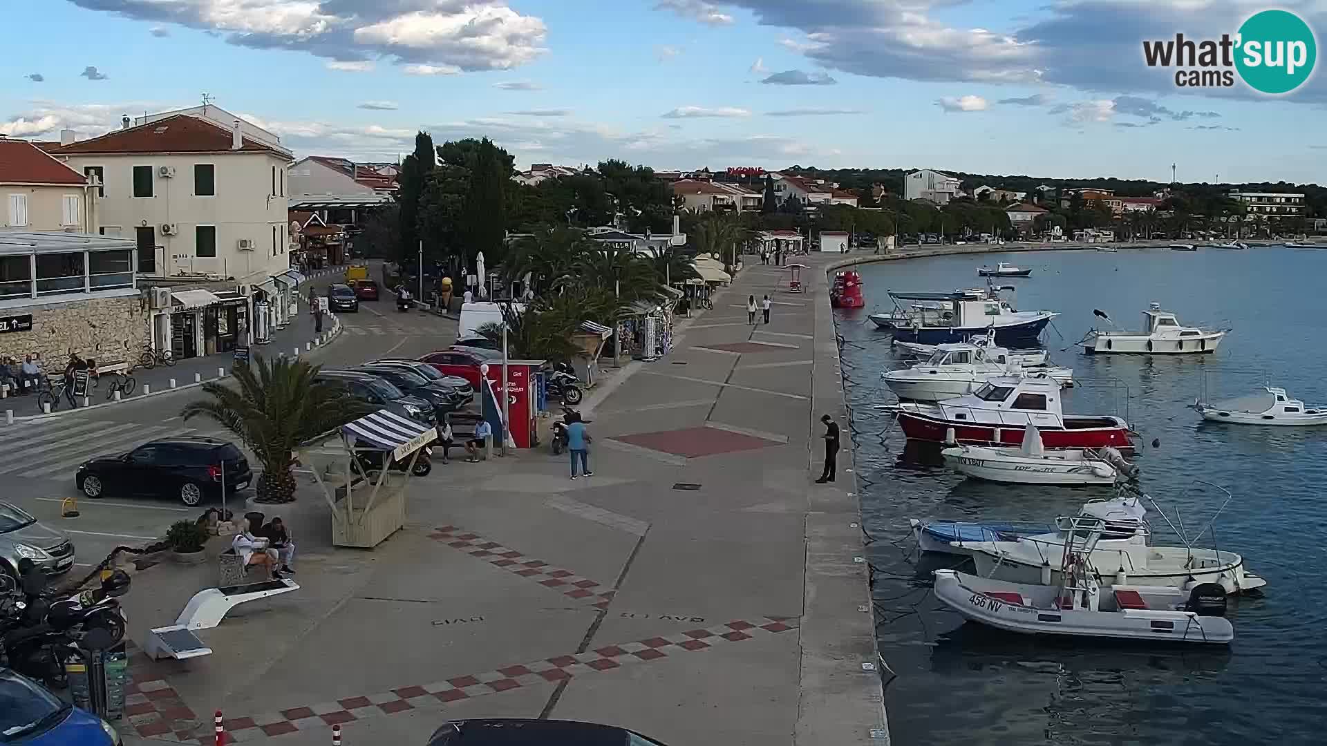 Web kamera Novalja promenada