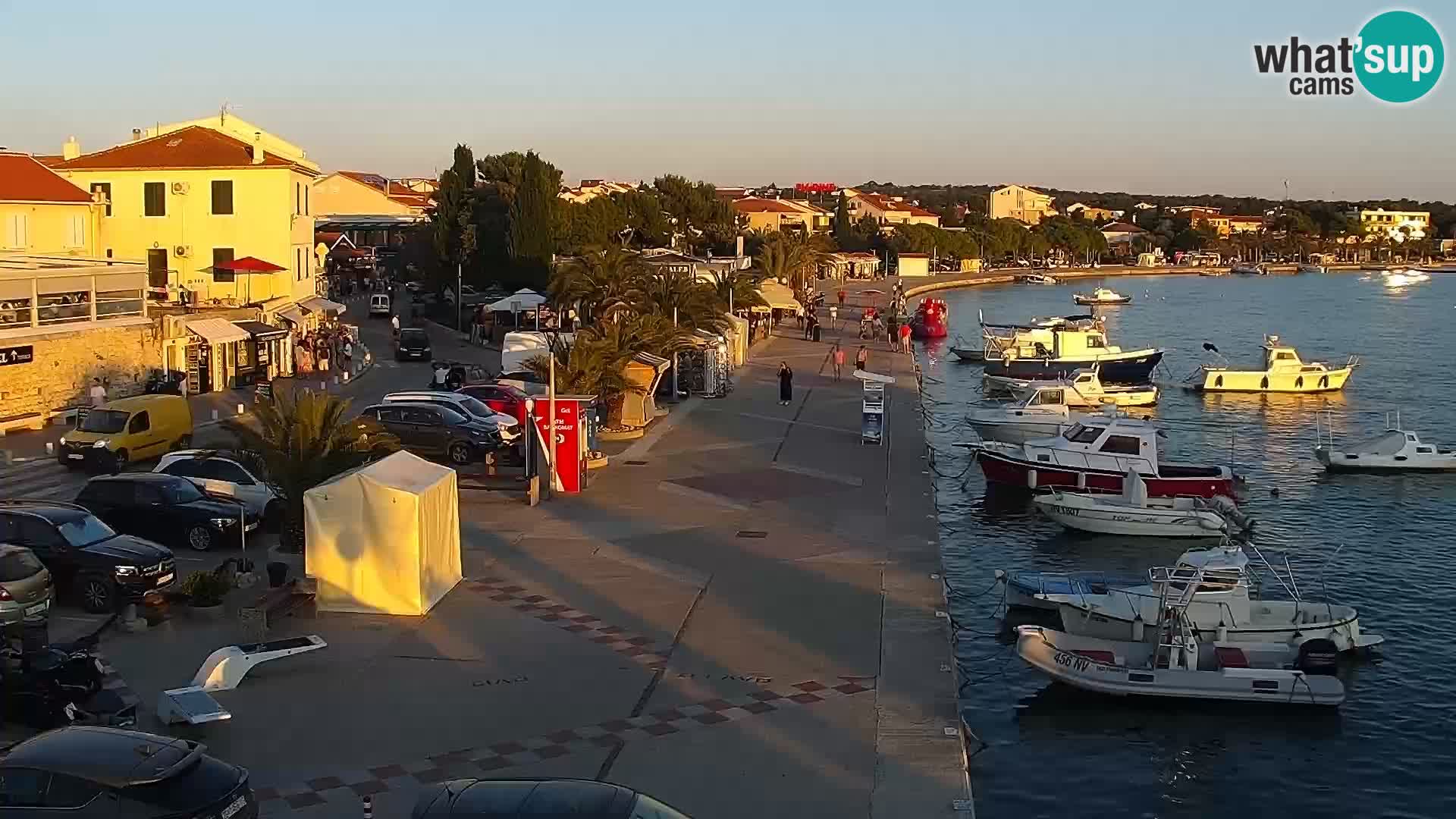 Webcam Novalja seaside promenade