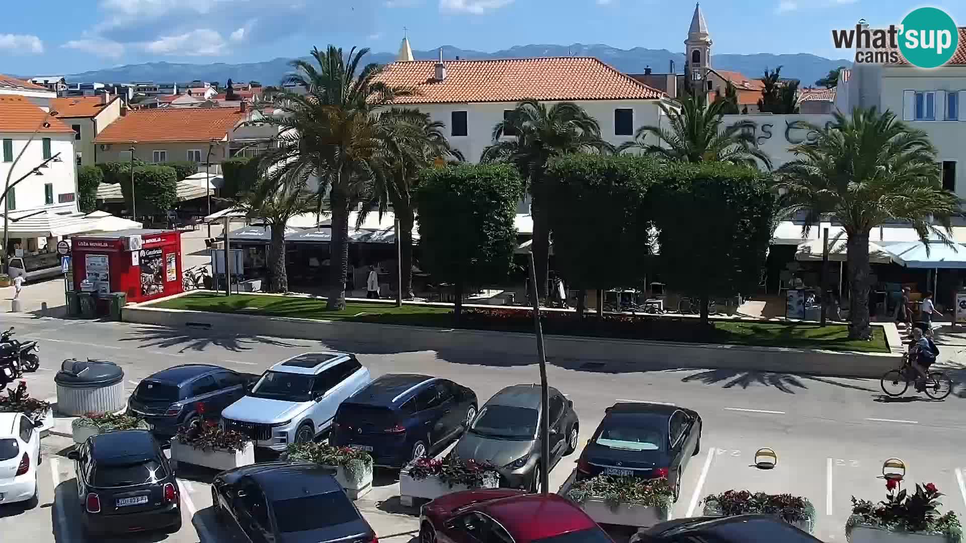 Novalja spletna kamera promenada