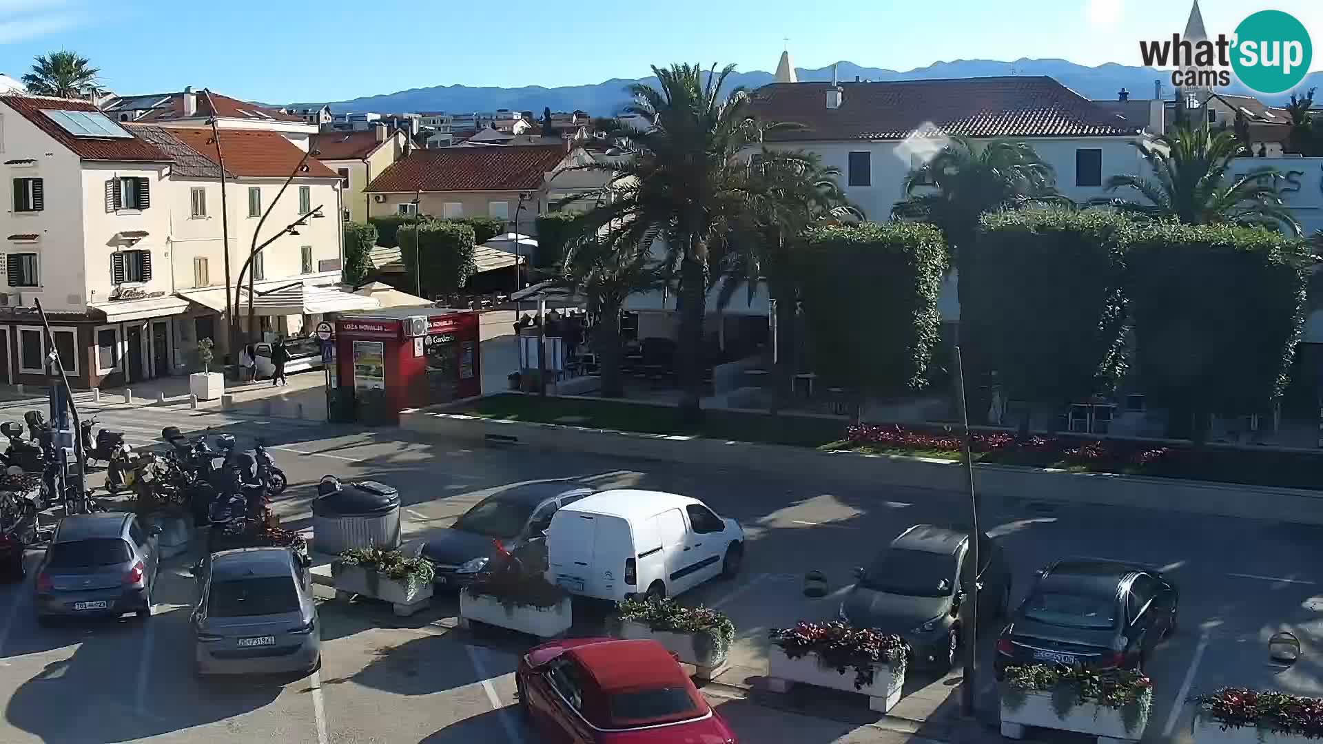 Web kamera Novalja promenada