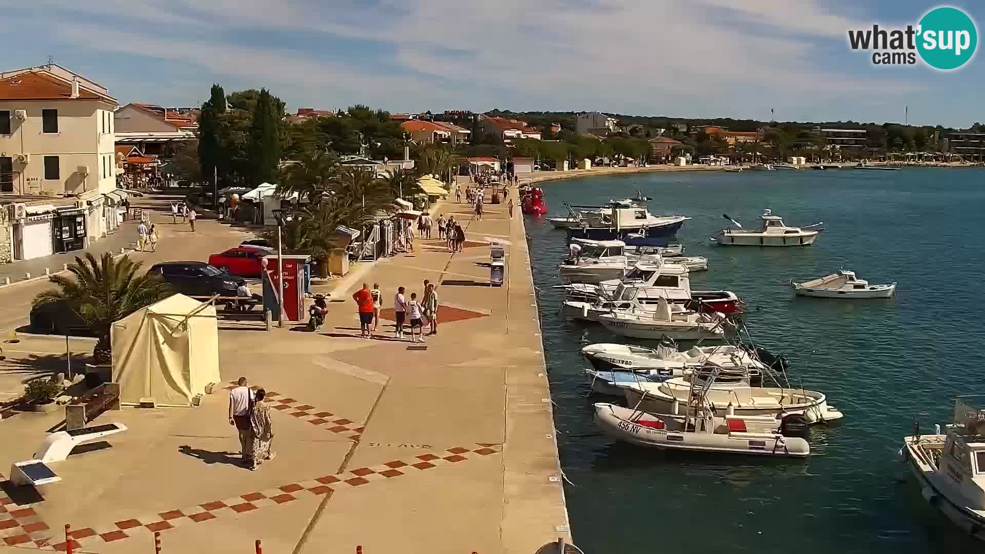 Web kamera Novalja promenada