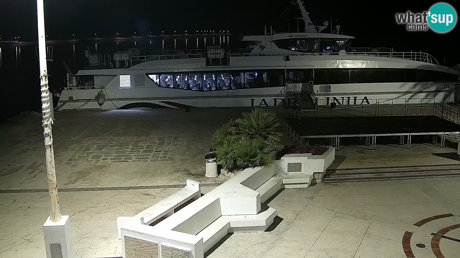 Livecam Promenade a Novalja