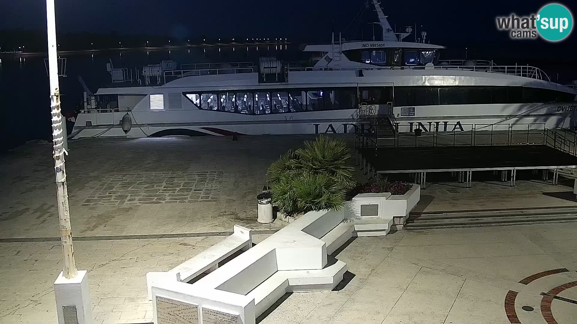 Webcam Novalja seaside promenade
