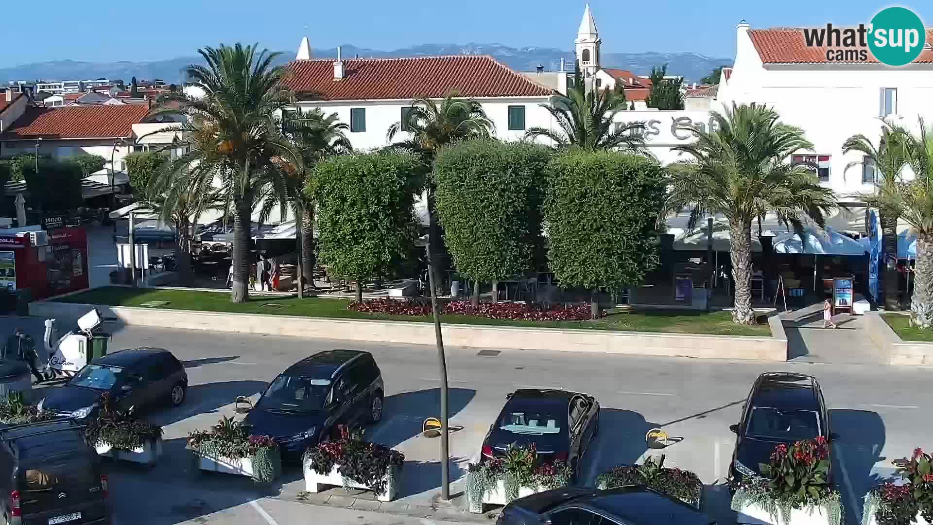 Novalja spletna kamera promenada
