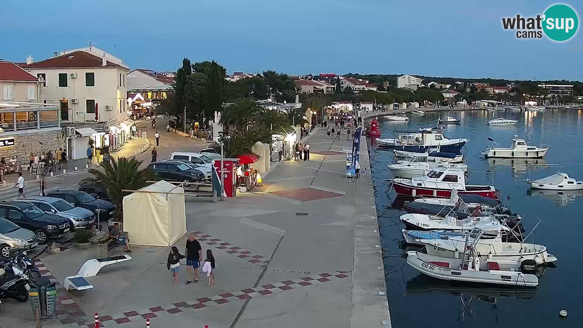 Novalja spletna kamera promenada