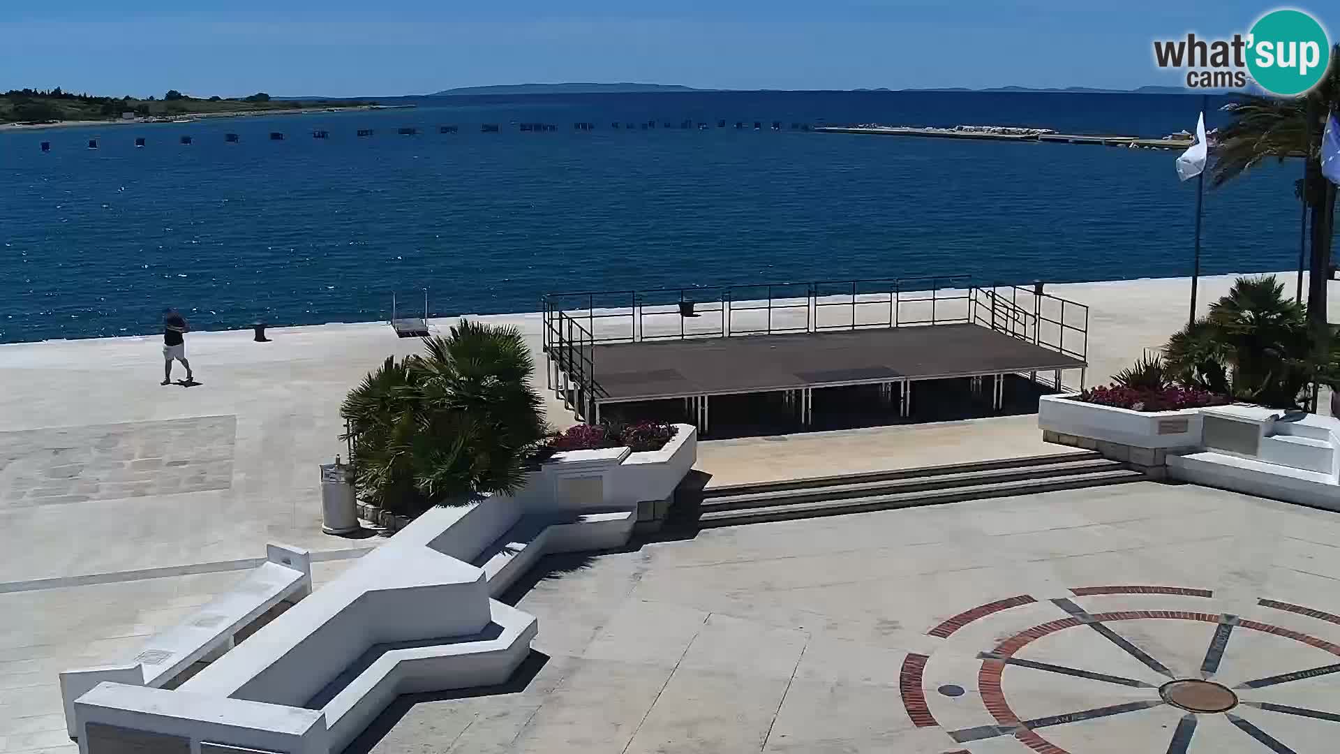 Webcam Novalja seaside promenade
