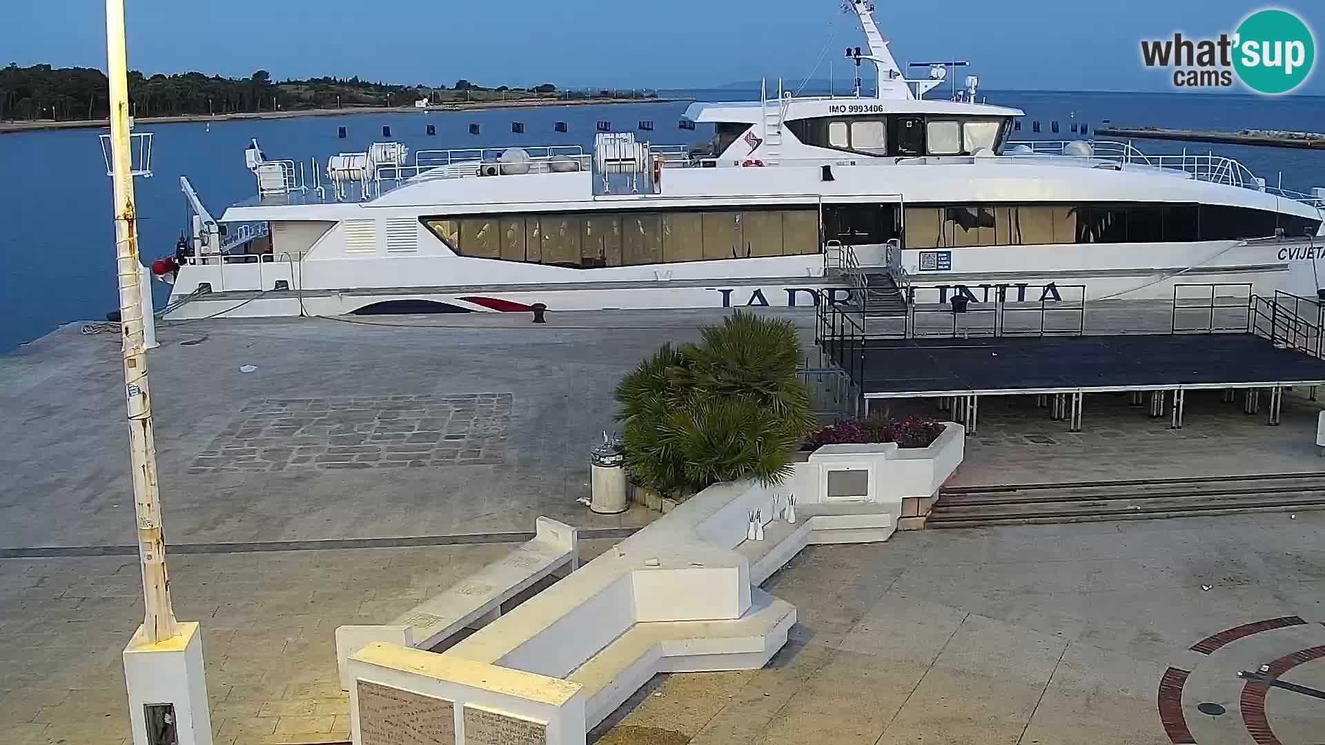 Novalja Livecam promenade
