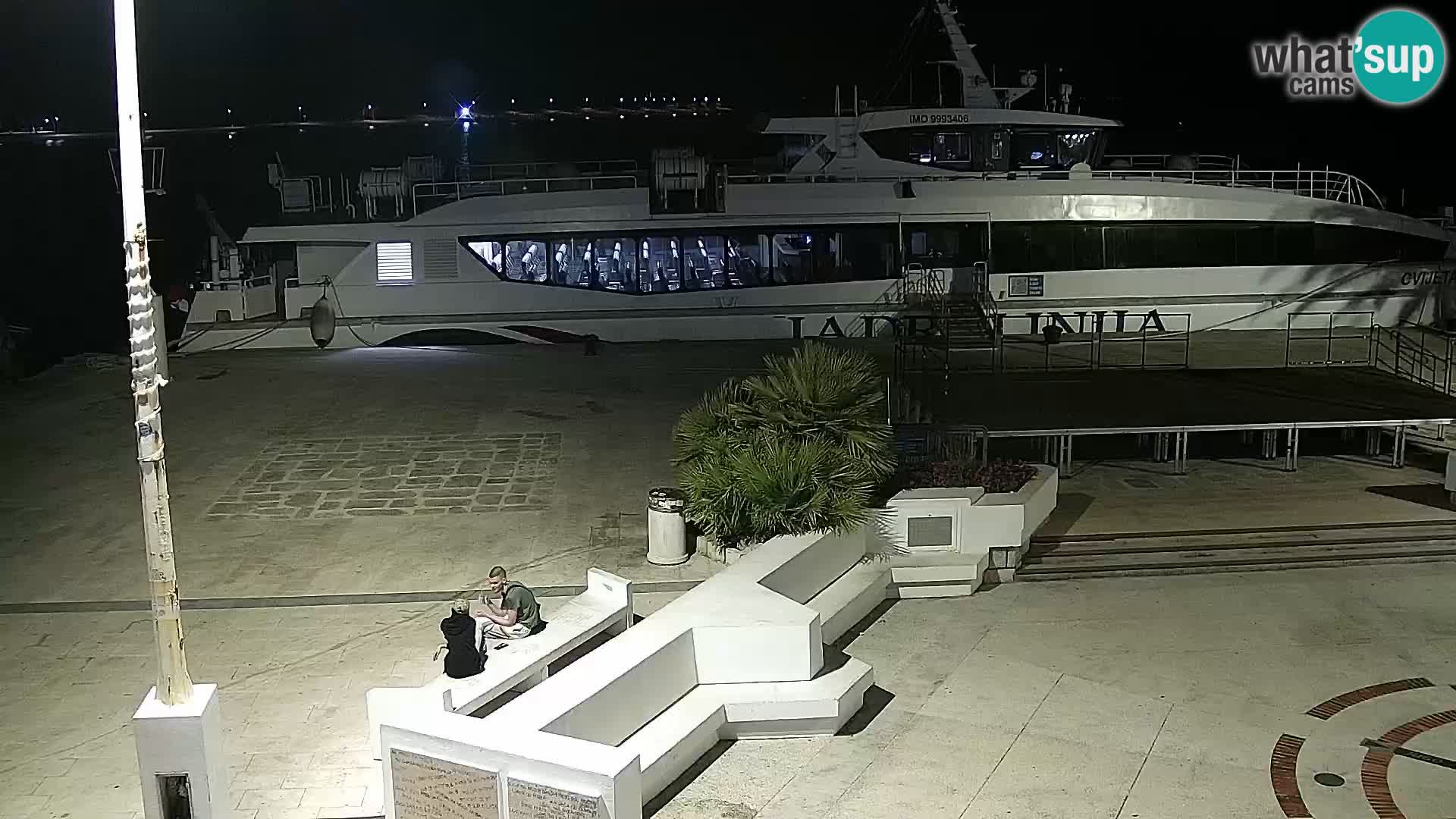 Webcam Novalja seaside promenade