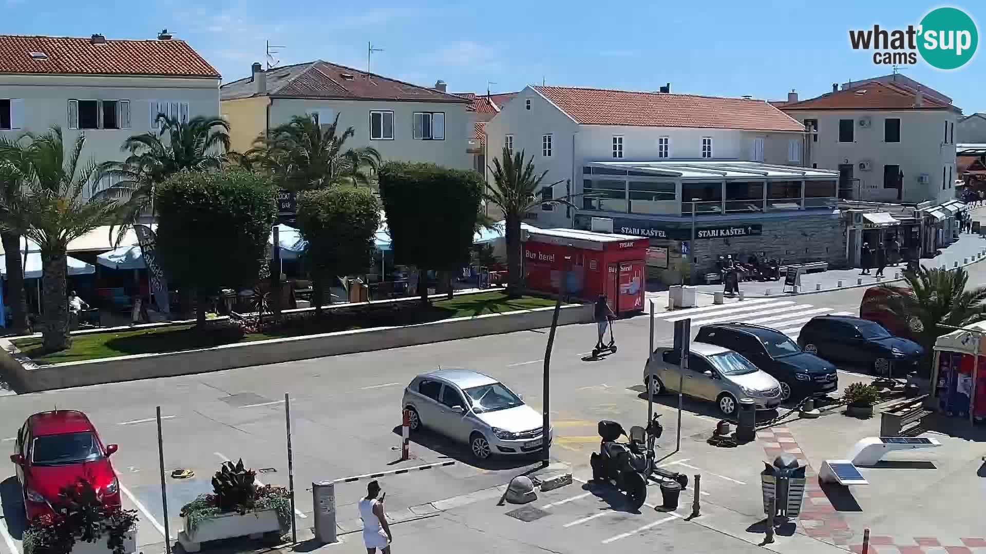 Webcam Novalja seaside promenade
