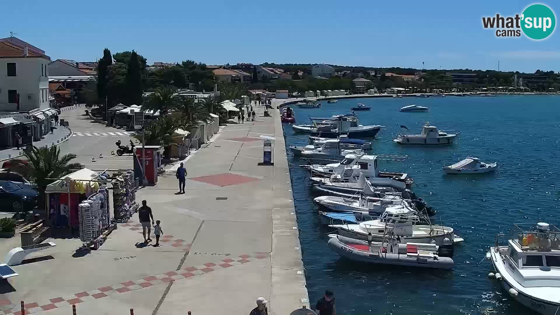 Web kamera Novalja promenada