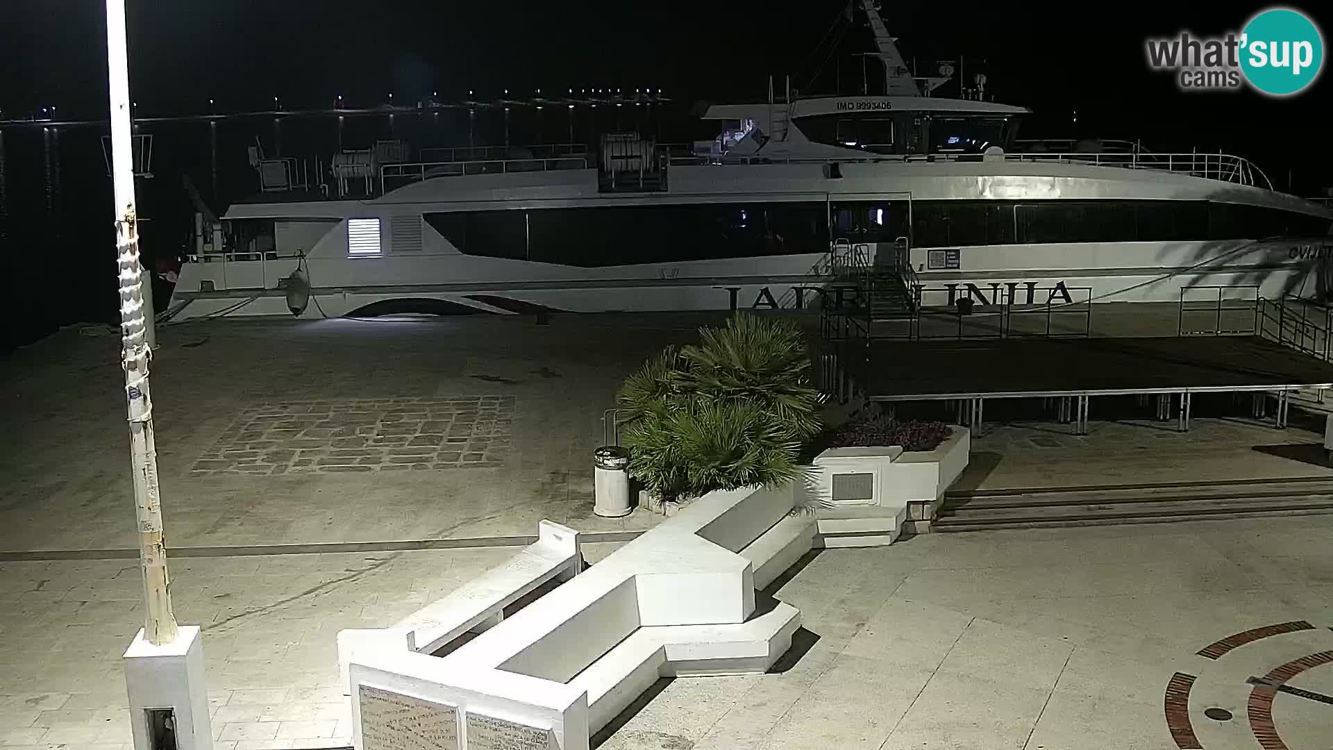 Webcam Novalja seaside promenade