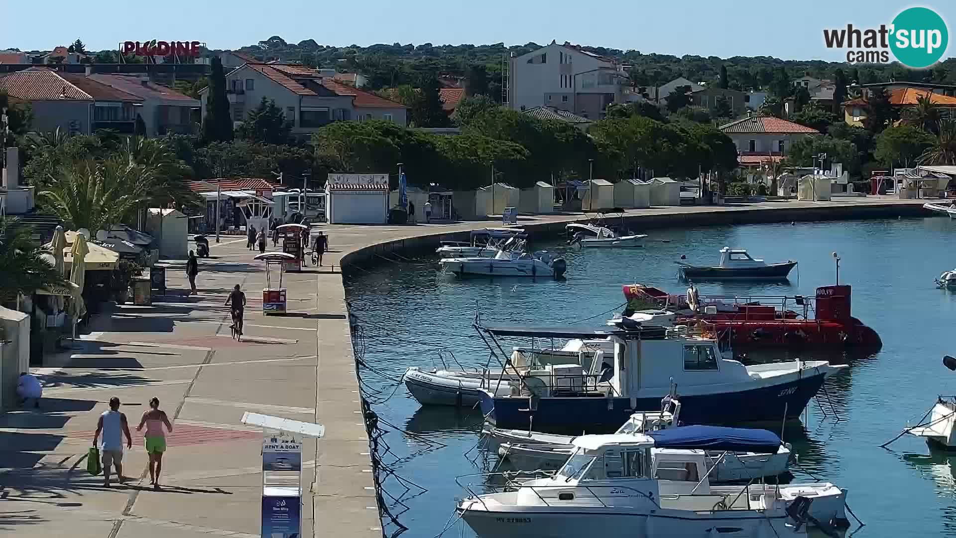 Web kamera Novalja promenada