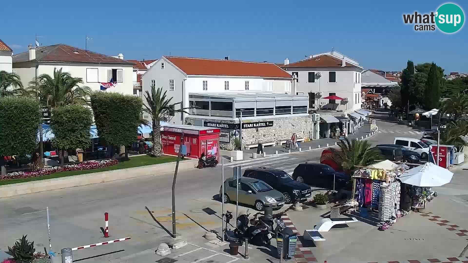 Novalja spletna kamera promenada