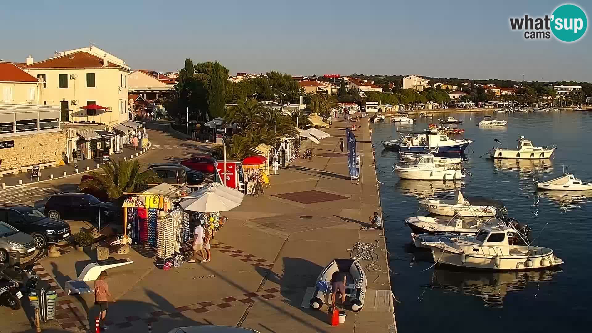 Novalja spletna kamera promenada