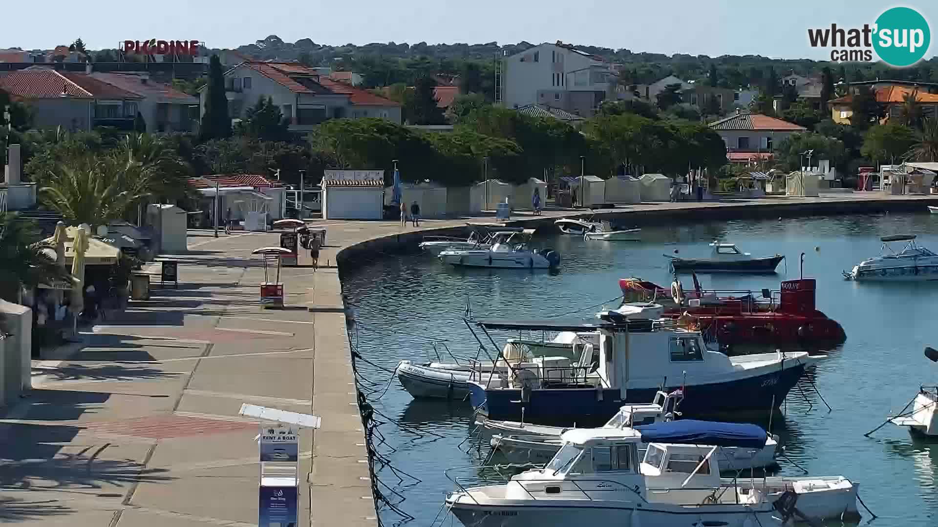 Webcam Novalja seaside promenade