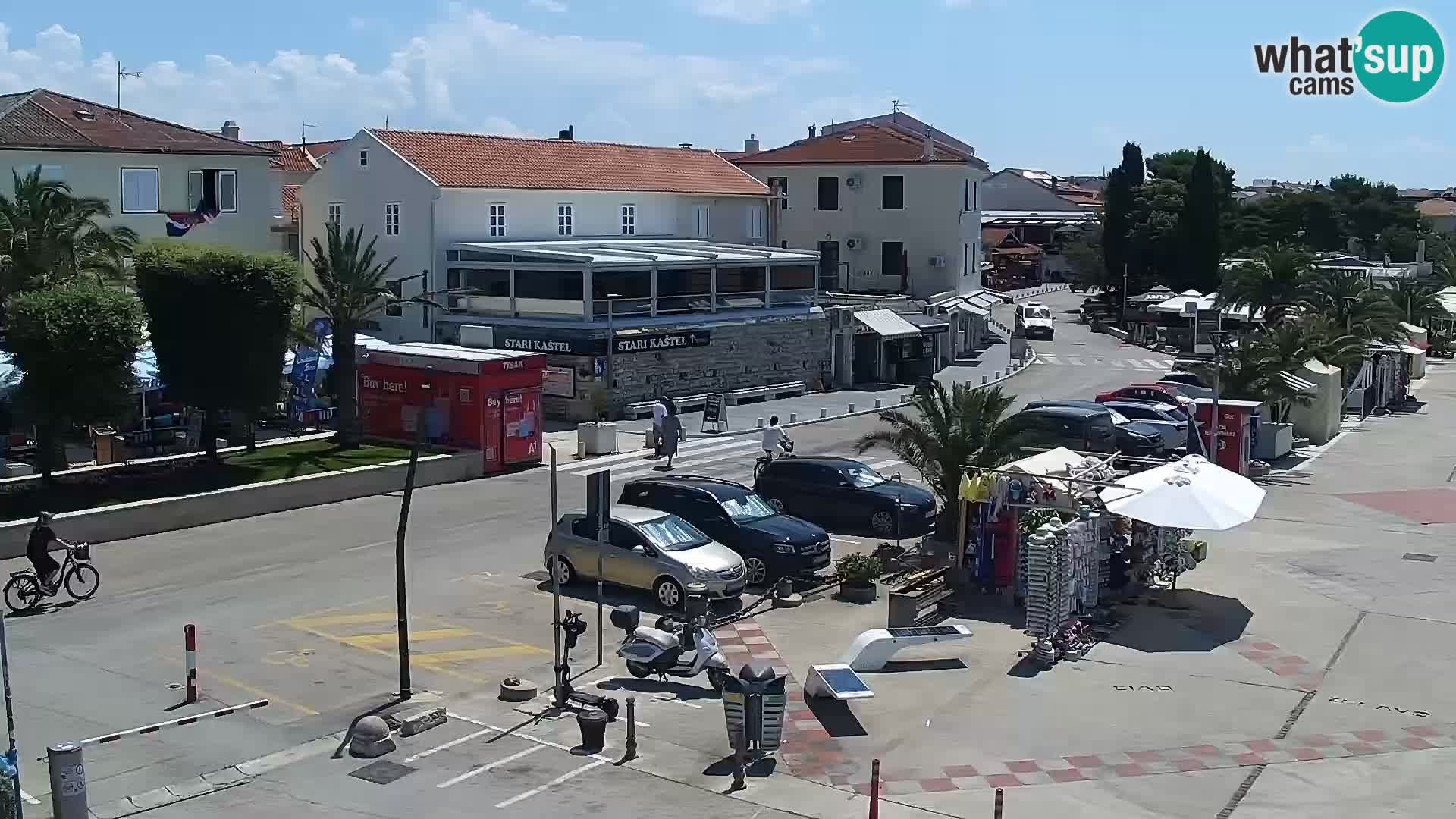Novalja spletna kamera promenada
