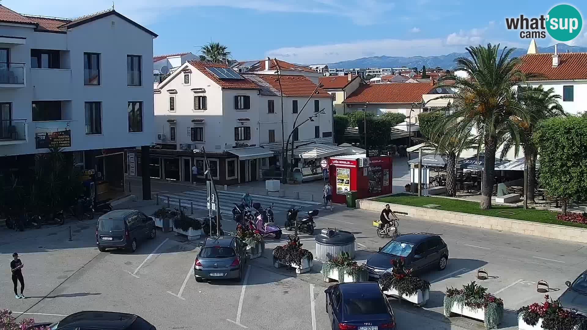 Webcam Novalja seaside promenade