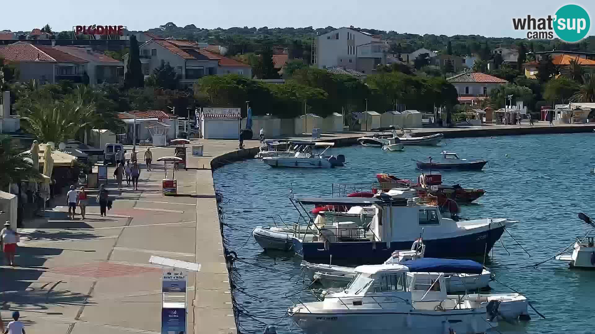 Web kamera Novalja promenada