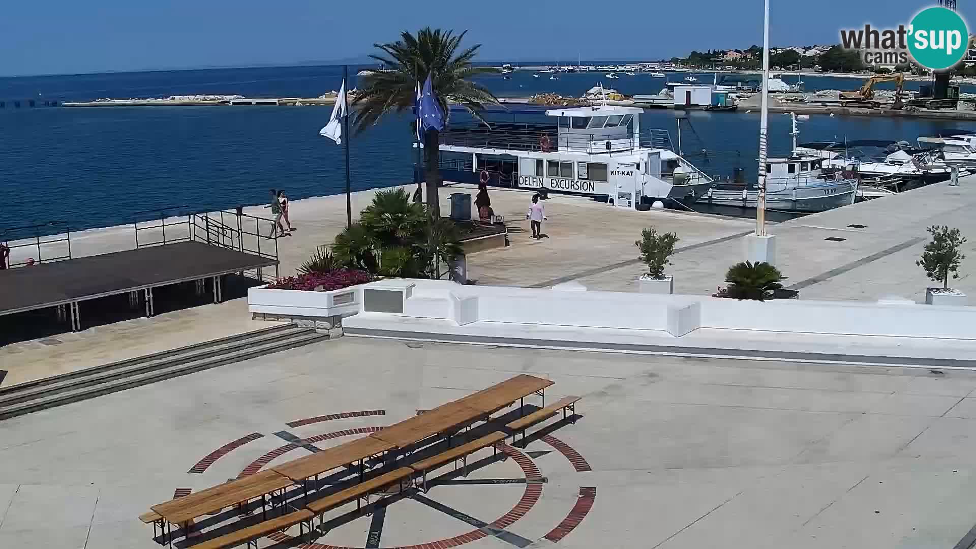 Web kamera Novalja promenada