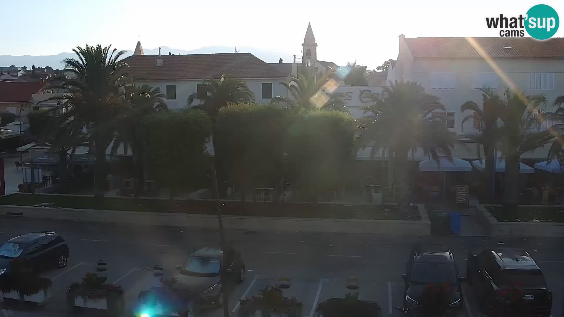 Novalja spletna kamera promenada