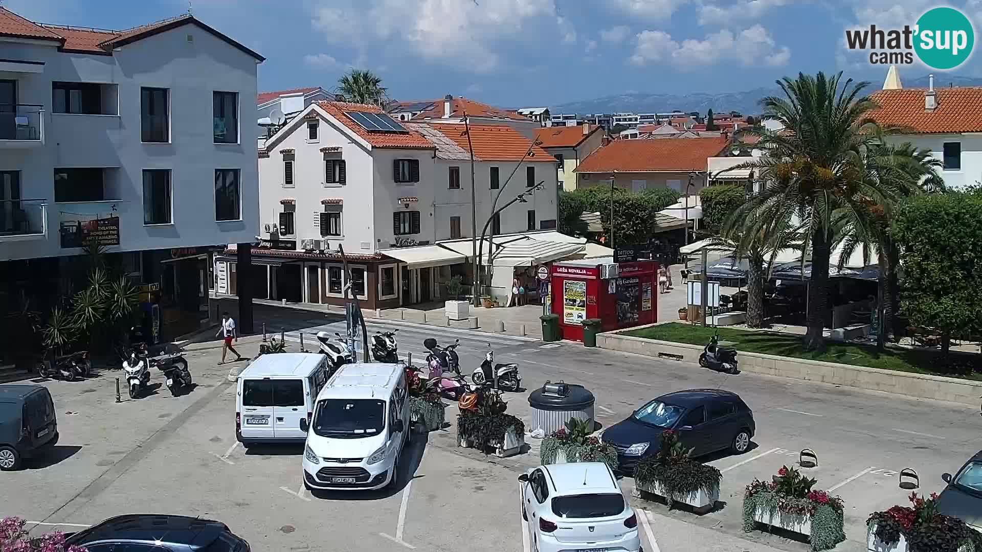 Novalja spletna kamera promenada