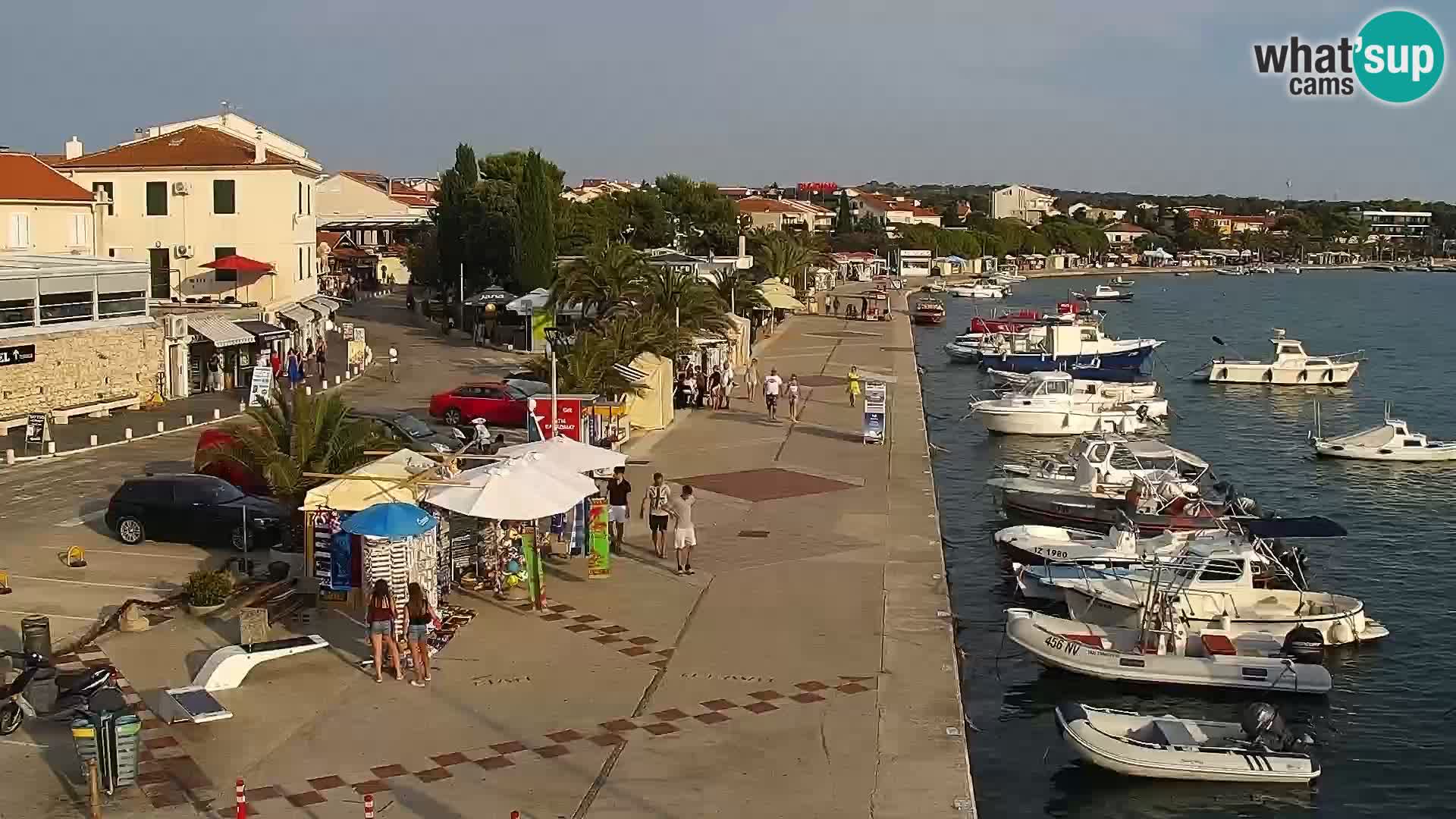 Novalja spletna kamera promenada
