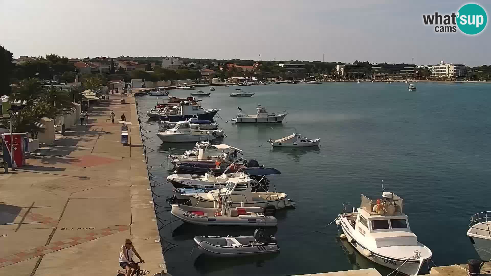 Webcam Novalja seaside promenade