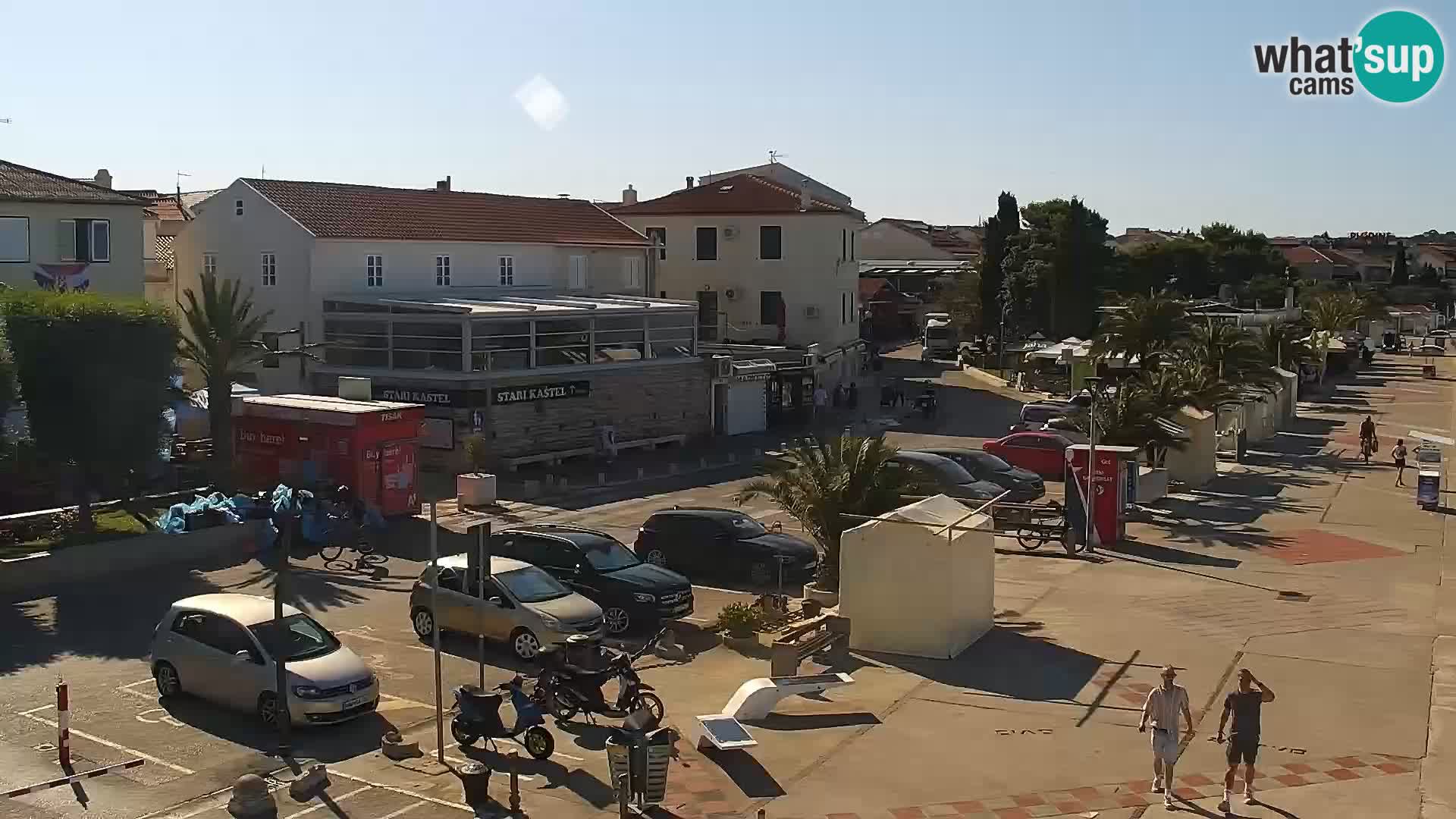 Web kamera Novalja promenada