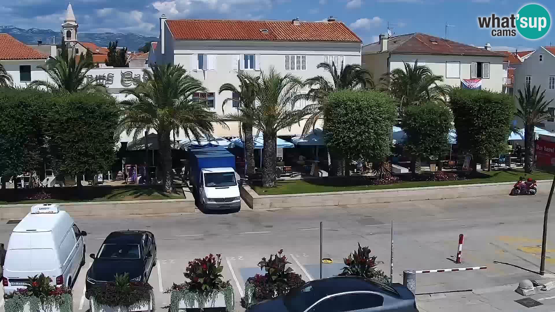 Webcam Novalja seaside promenade