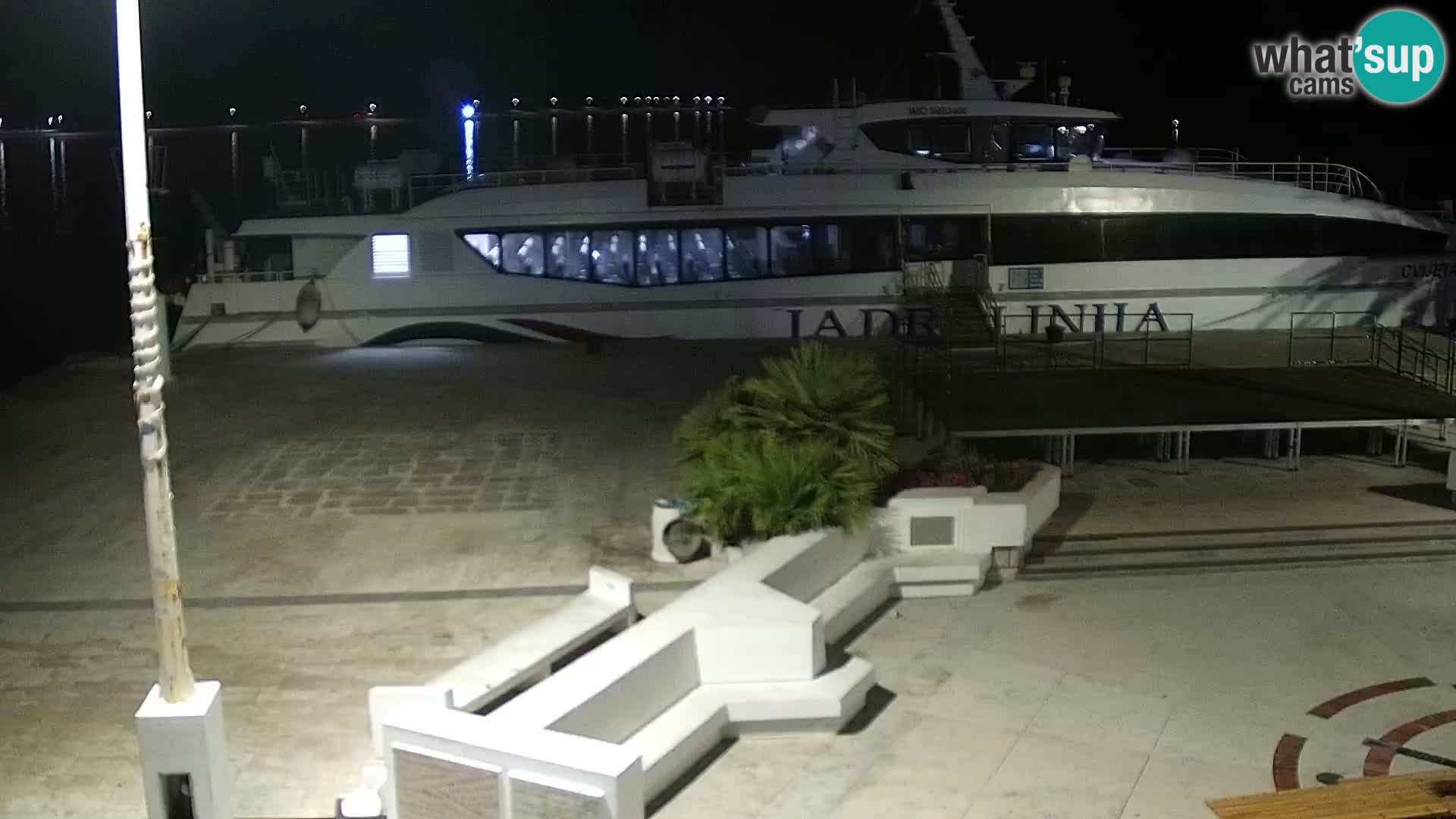 Livecam Promenade a Novalja