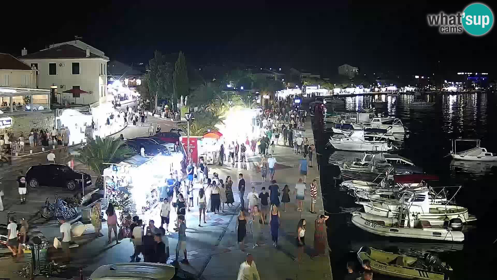 Novalja spletna kamera promenada