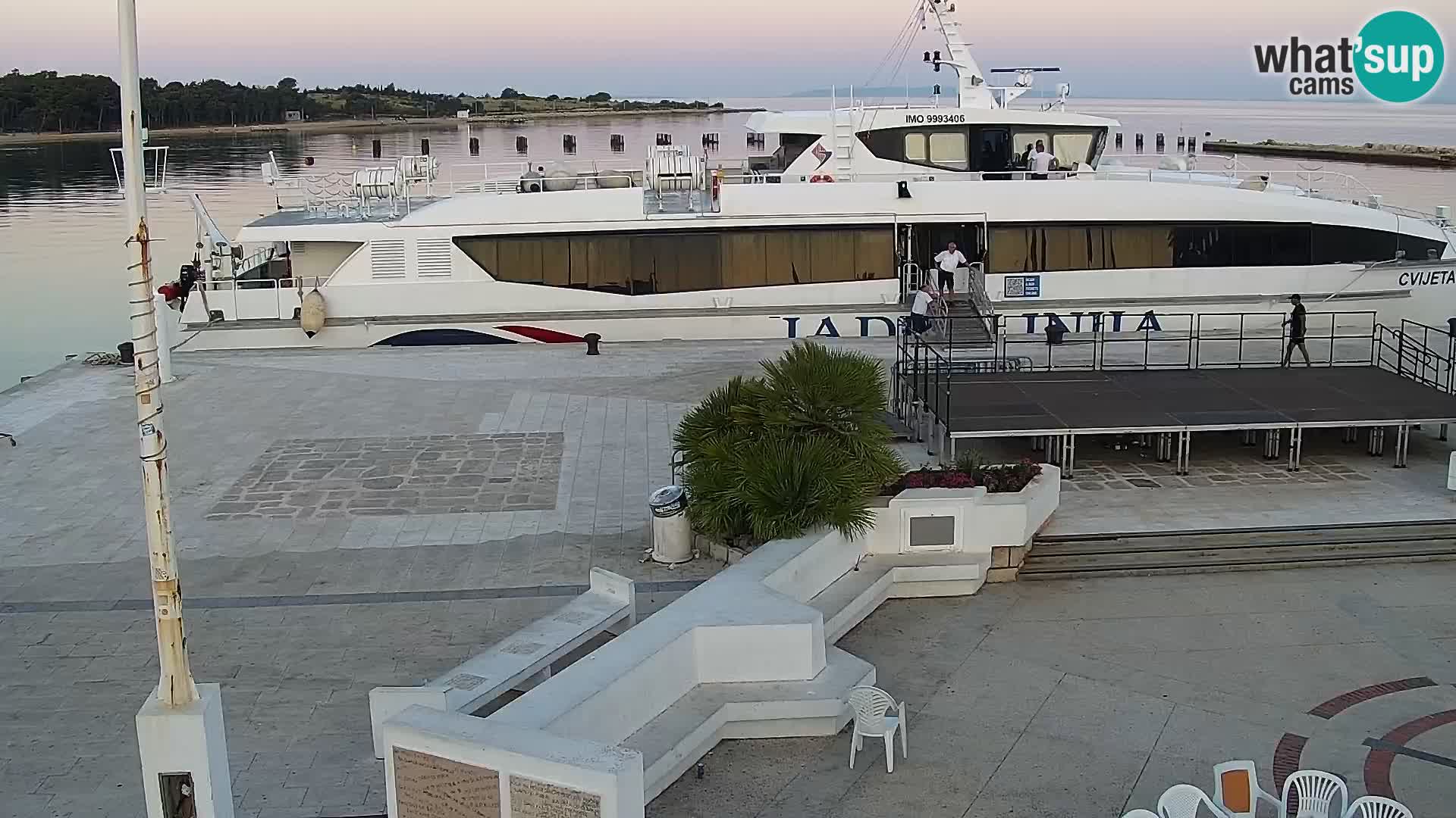Livecam Promenade a Novalja