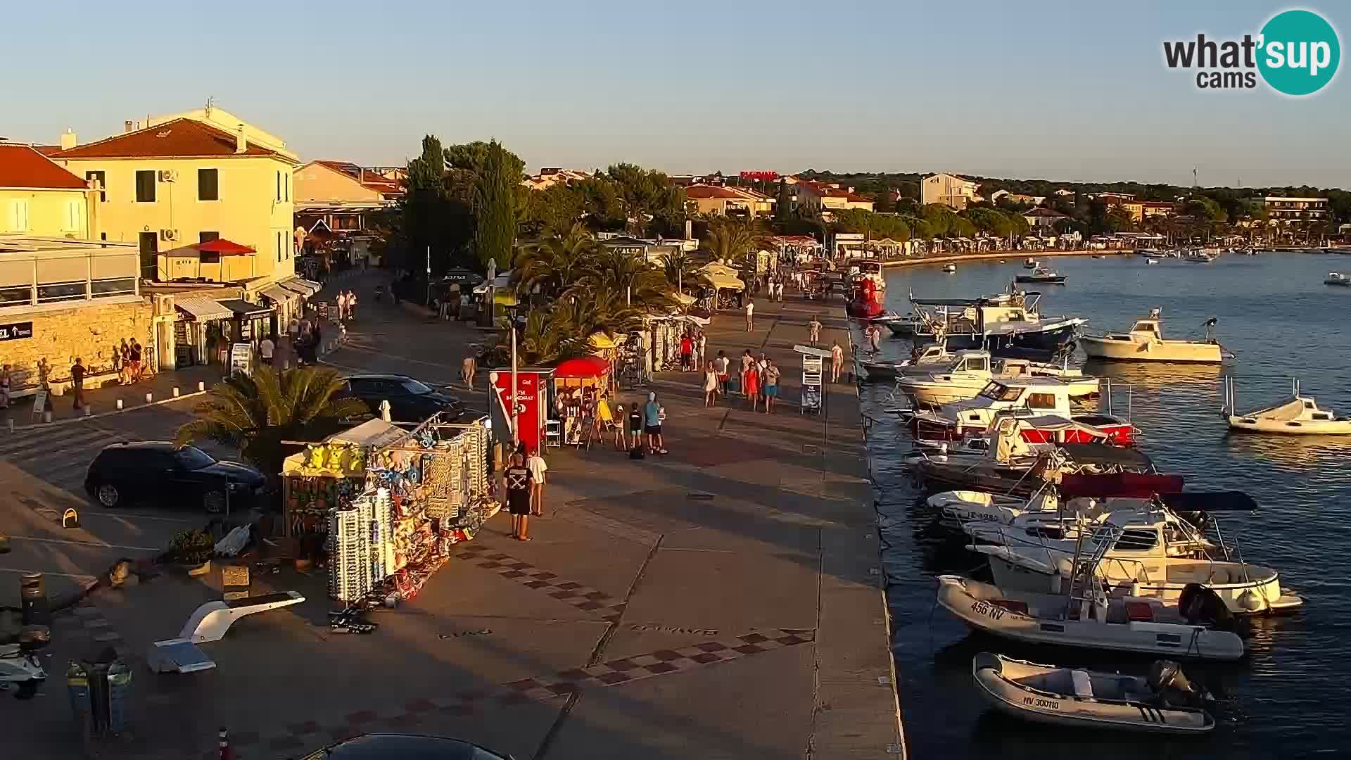 Webcam Novalja seaside promenade