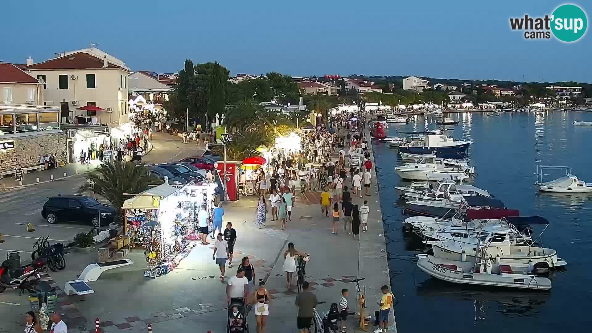 Webcam Novalja seaside promenade