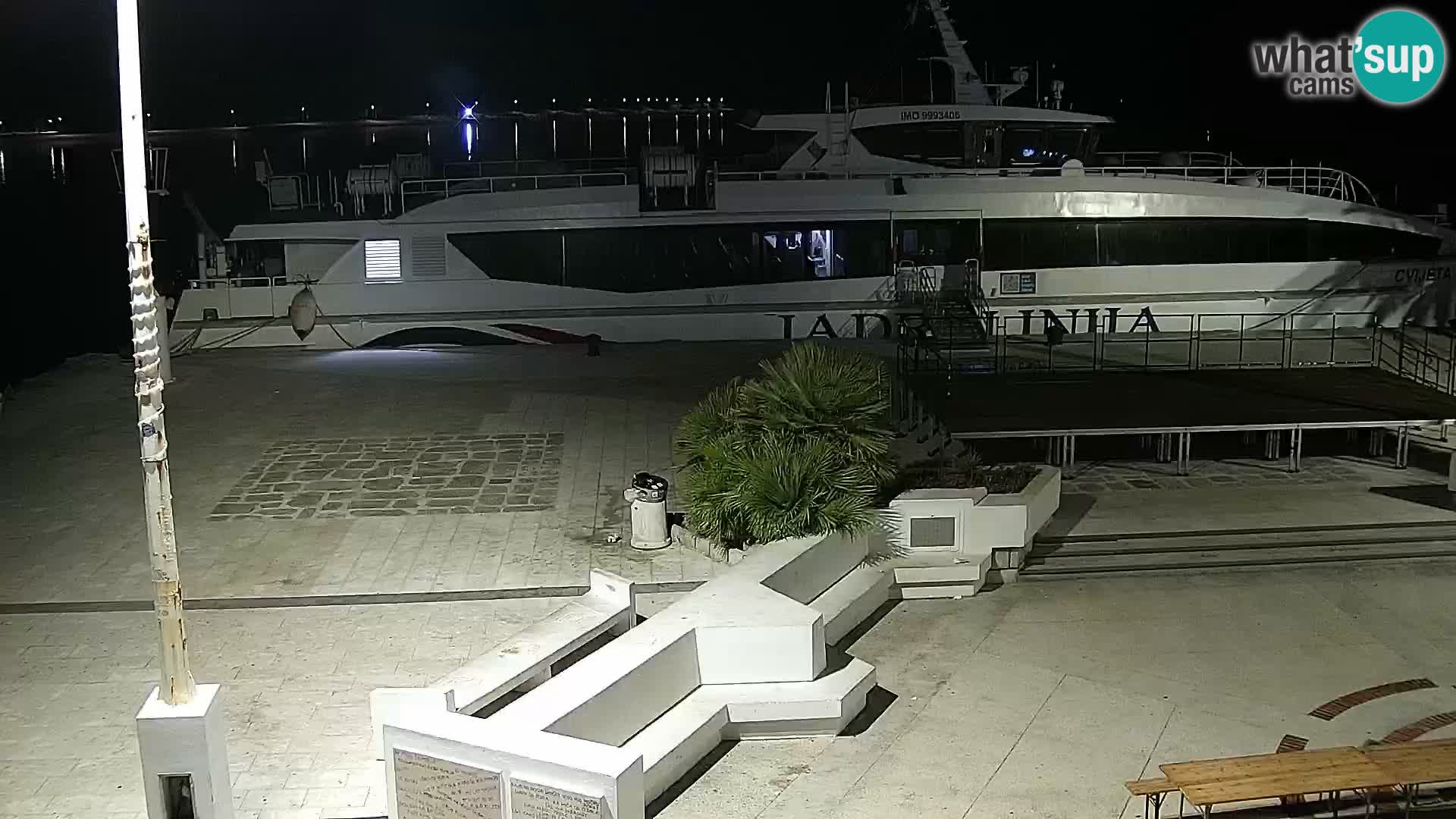 Livecam Promenade a Novalja