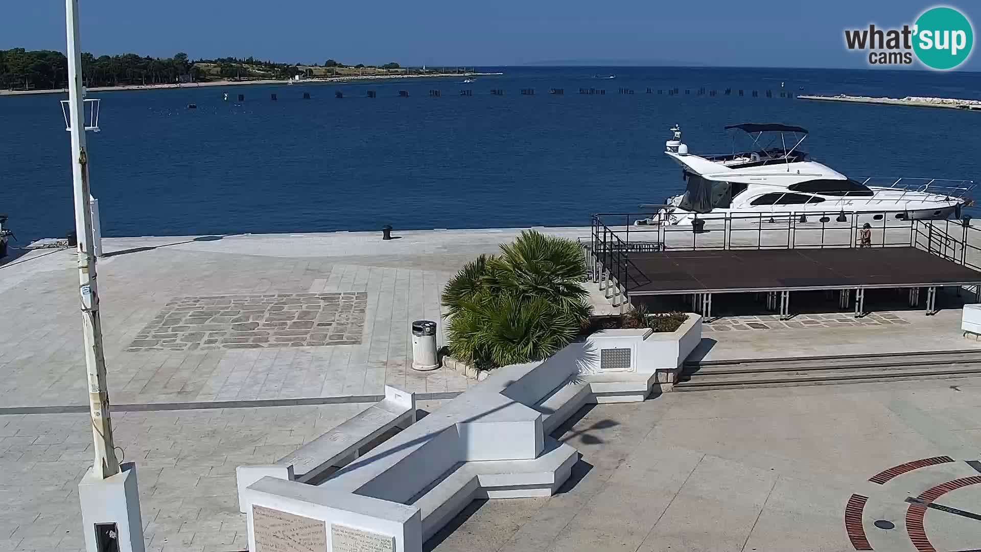 Livecam Promenade a Novalja
