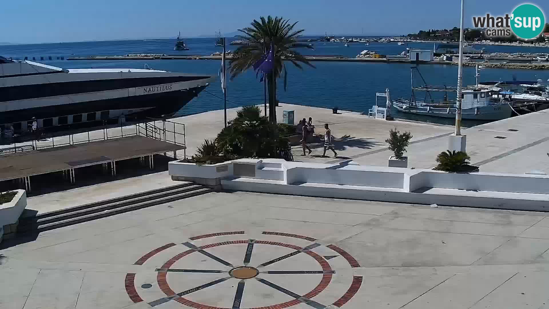 Novalja spletna kamera promenada