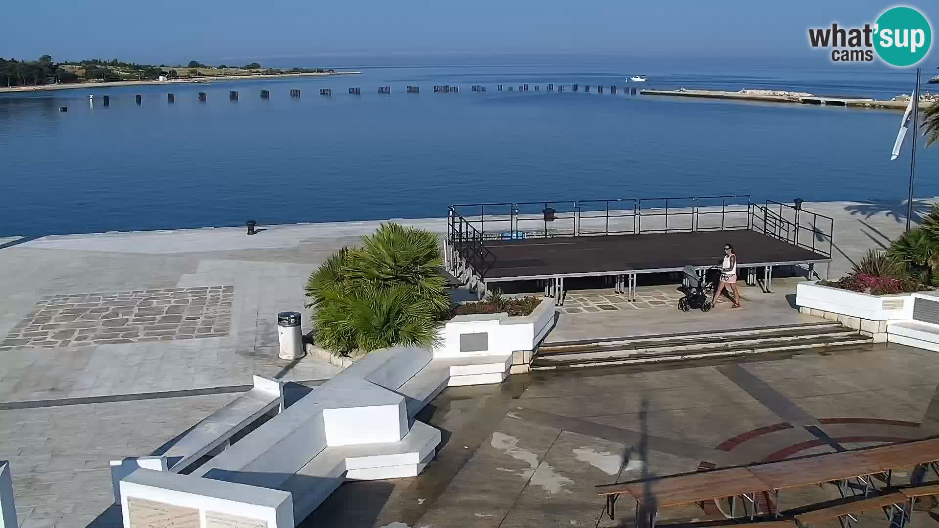 Livecam Promenade a Novalja