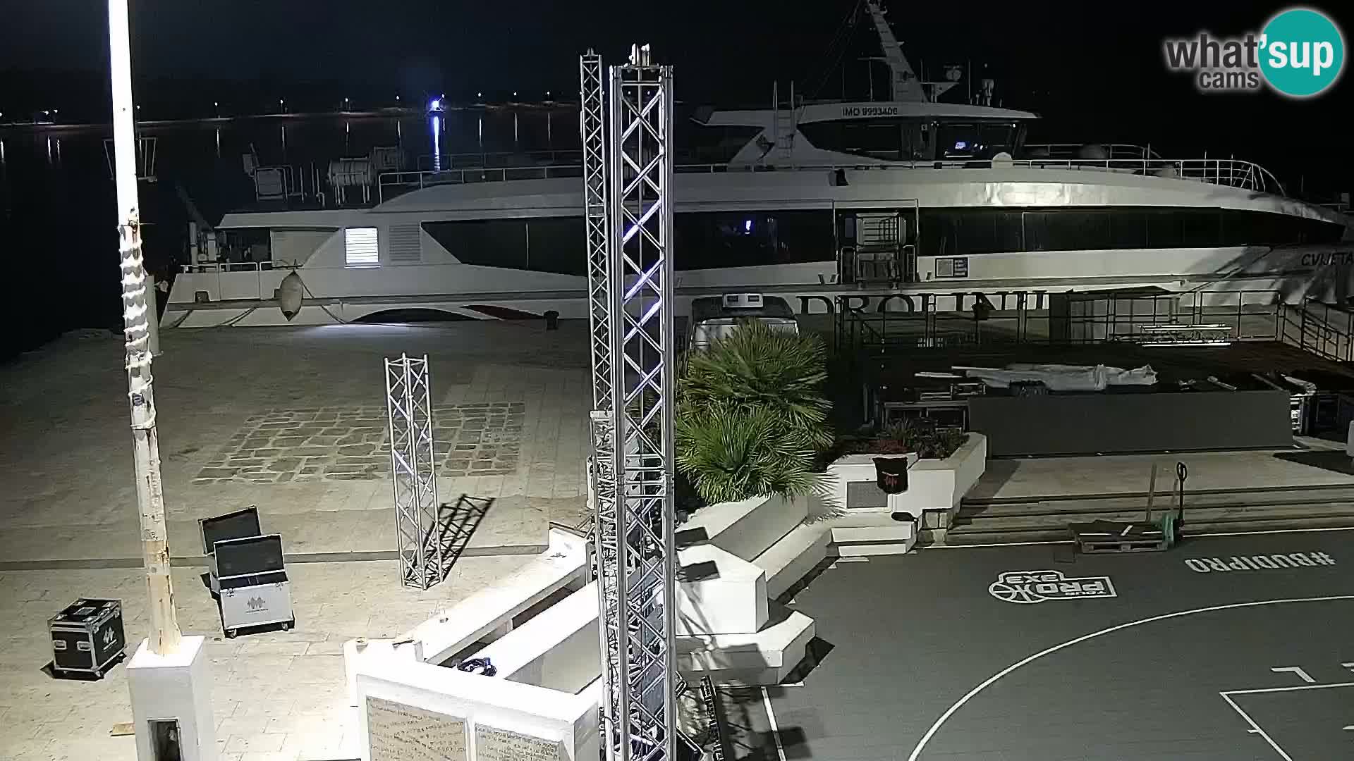 Livecam Promenade a Novalja
