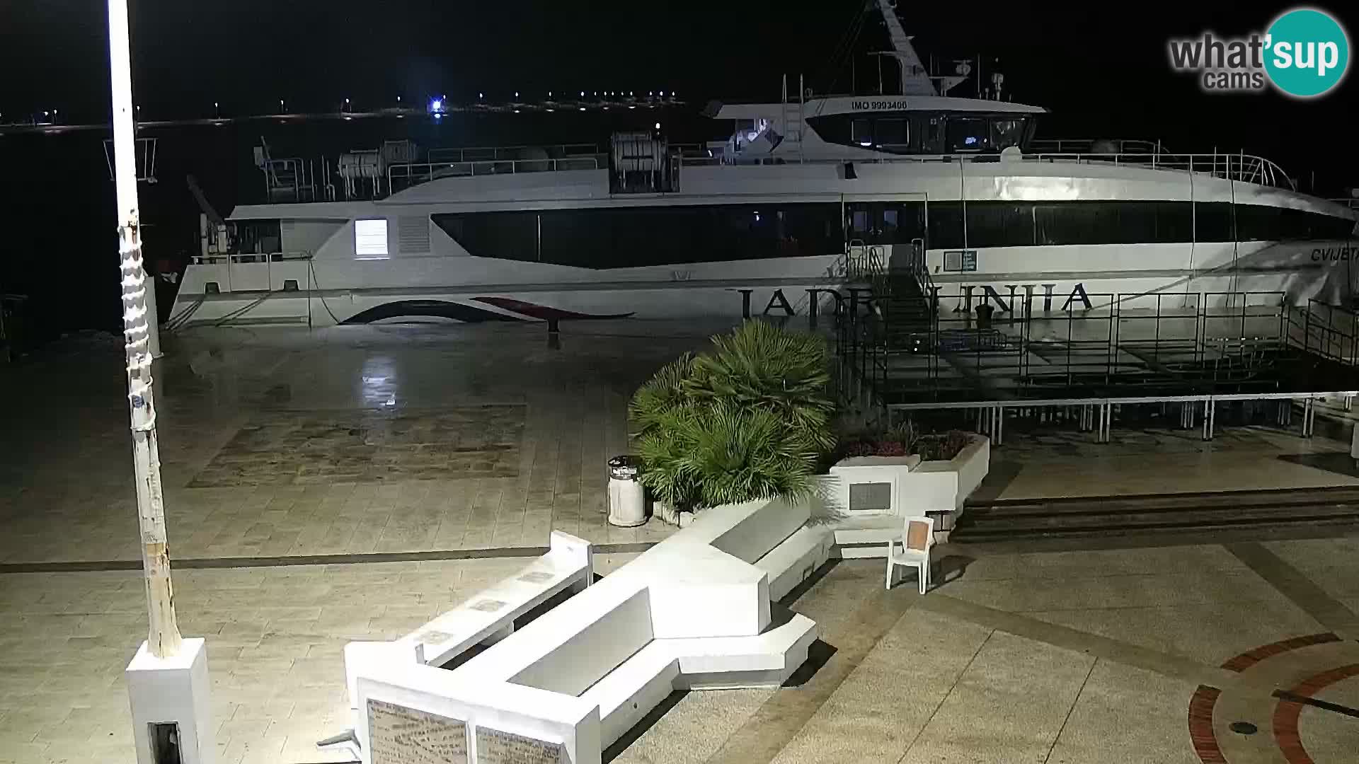 Livecam Promenade a Novalja