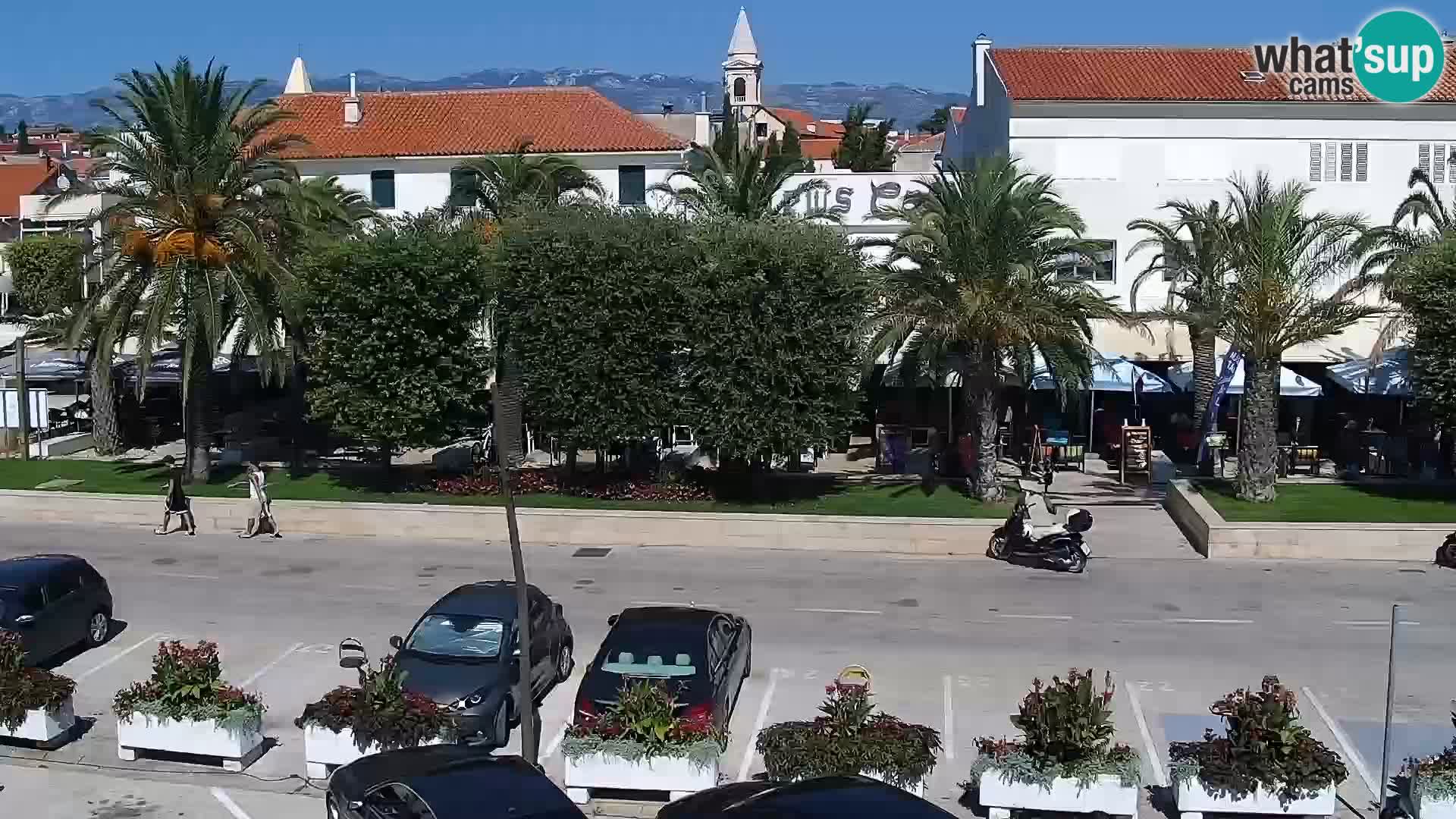 Webcam Novalja seaside promenade