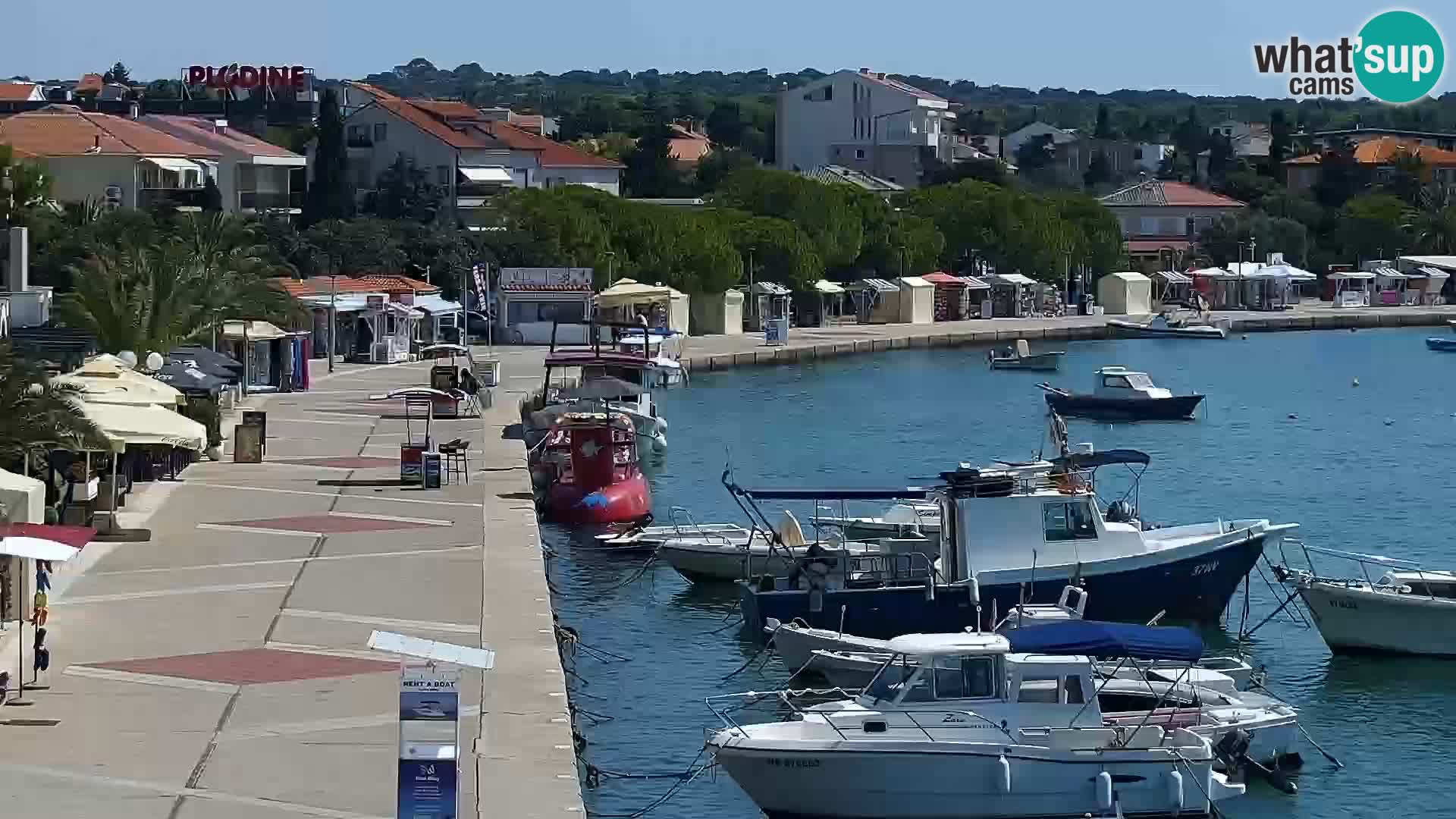 Novalja spletna kamera promenada