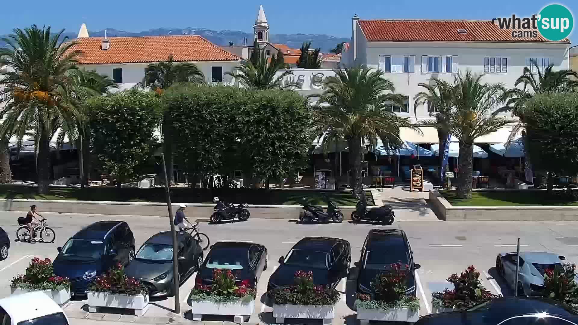 Webcam Novalja seaside promenade