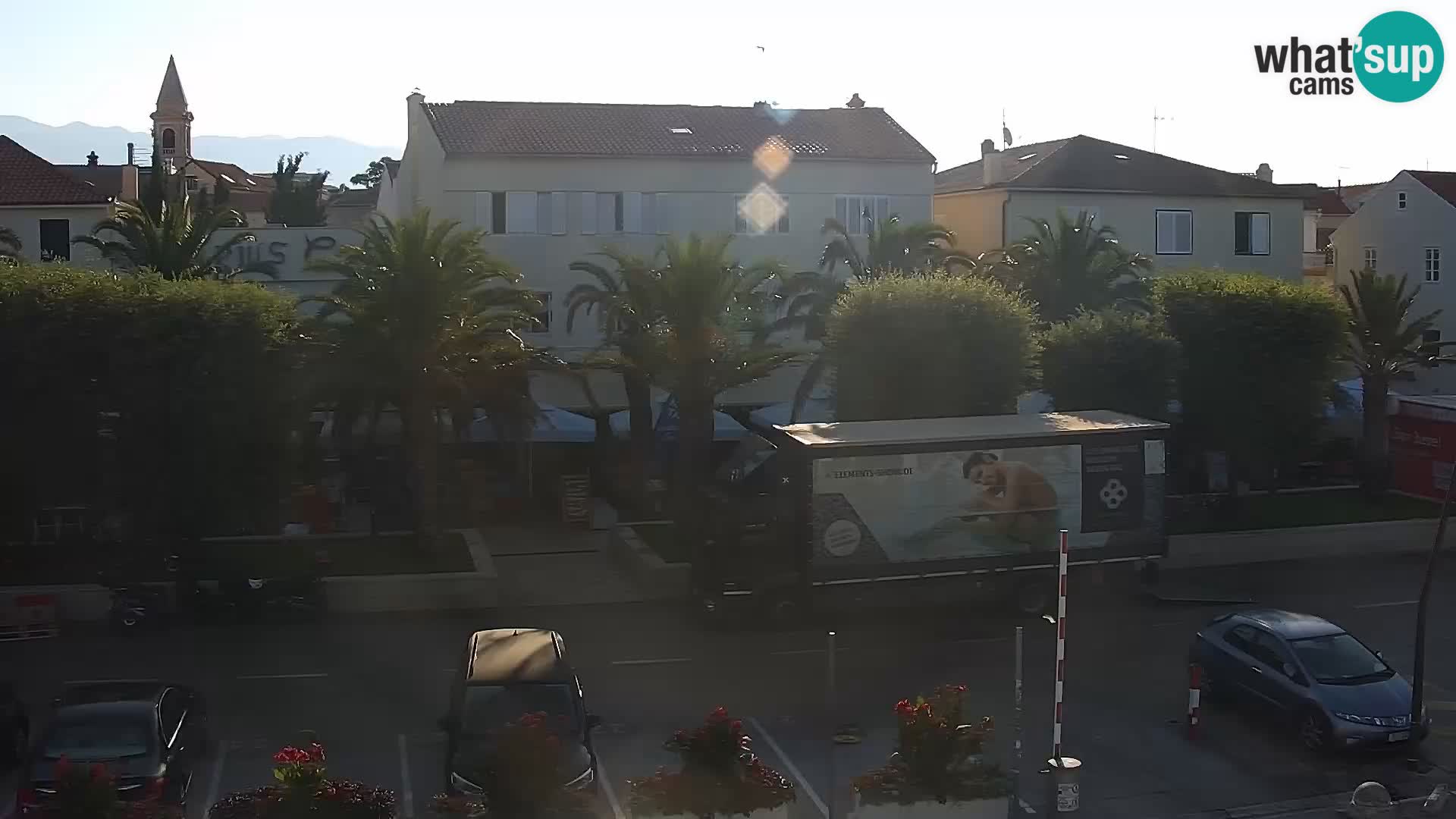 Novalja spletna kamera promenada