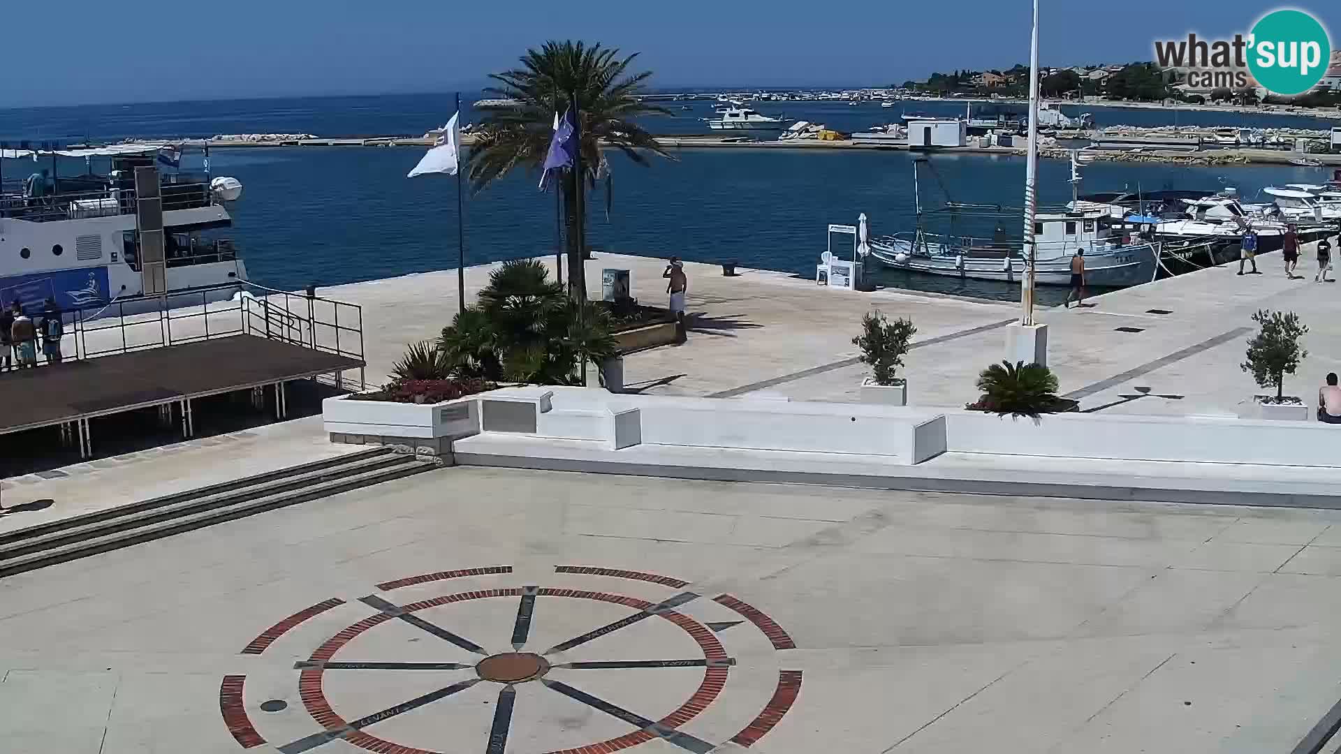 Webcam Novalja seaside promenade
